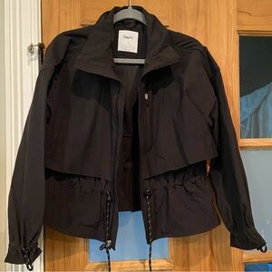 GAP Fit black Women's Lightweight Drawstring Jacket